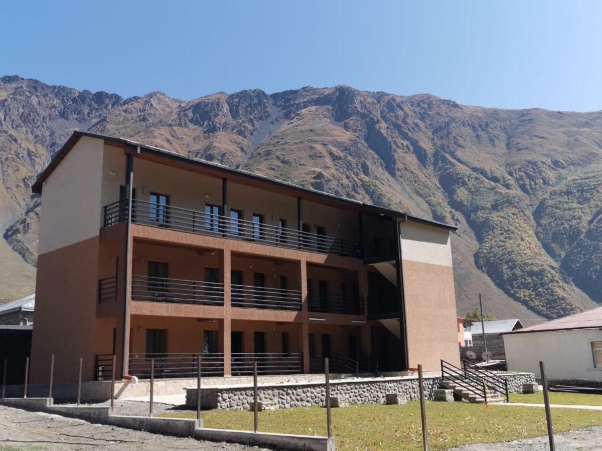 Guest House Oxygen Kazbegi Kültér fotó